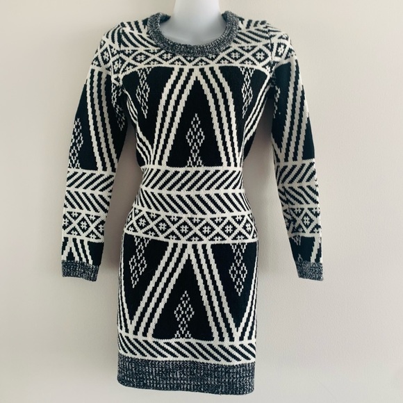 PINK ROSE Knit 🧶 Crew Neck Cozy Black White Stretch Boho Mini Dress - Picture 1 of 16